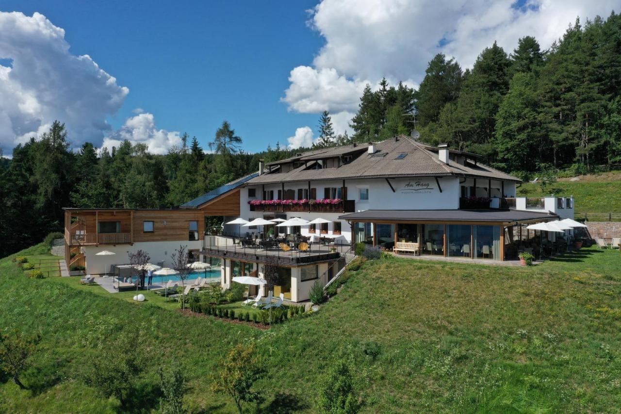 Hotel Am Hang Сопрабольцано Экстерьер фото